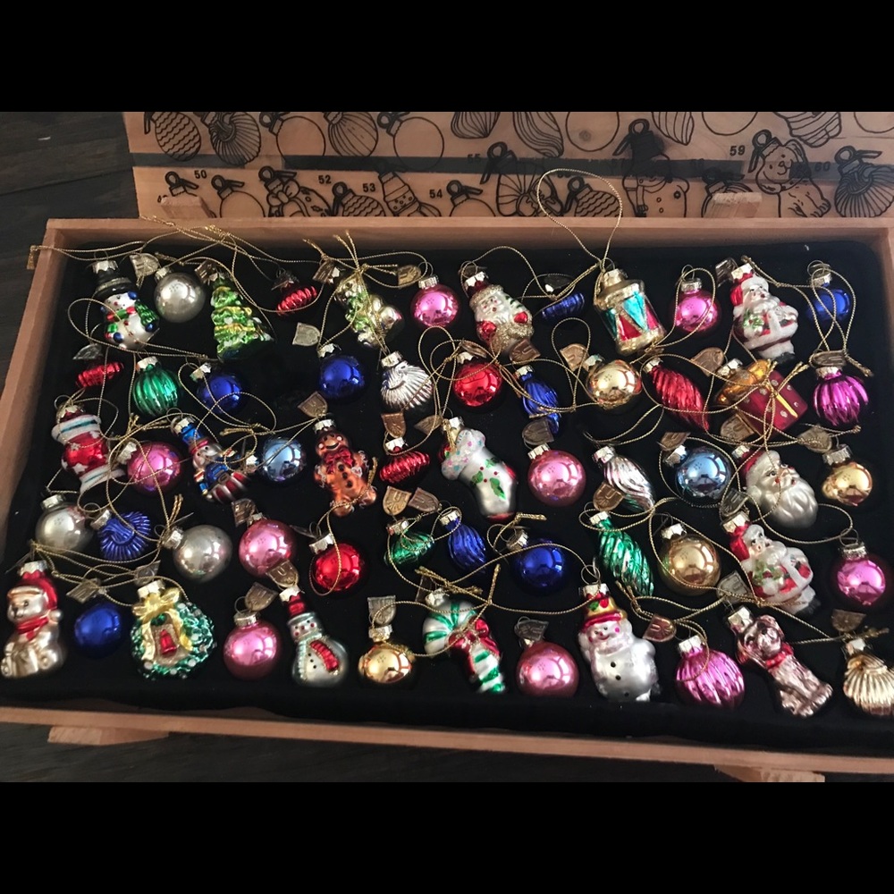 Thomas Pacconi glass ornaments